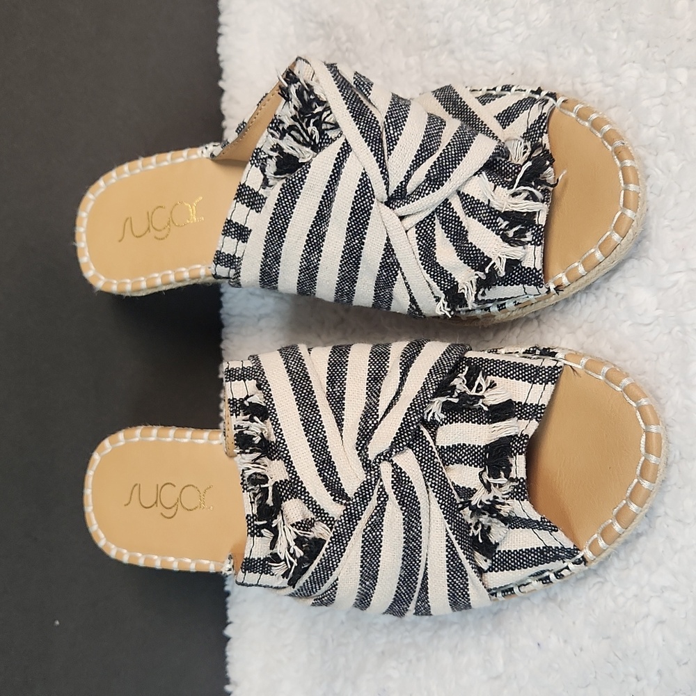 Sugar Heeled Espadrilles SGR-HONDORA 4" Heel NWOB Size 9.5